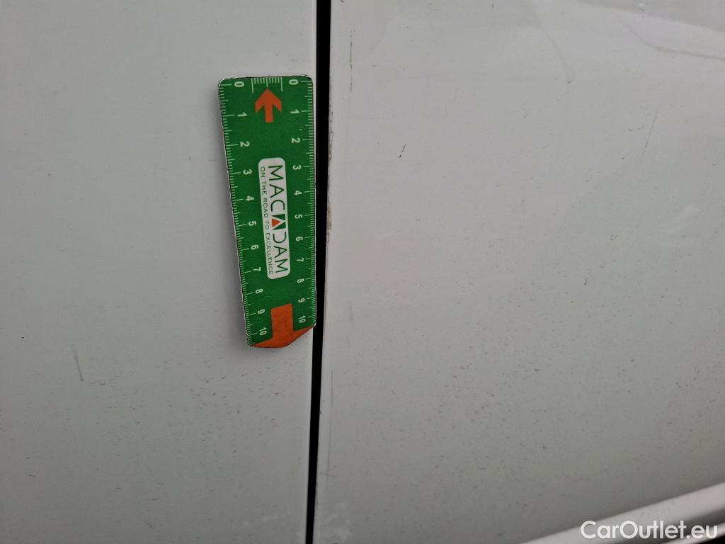  Volkswagen  Transporter VOLKSWAGEN  / 2019 / 4P / Fourgon tôlé 2.0 TDi 150 4MO L1H1 Business Line #15