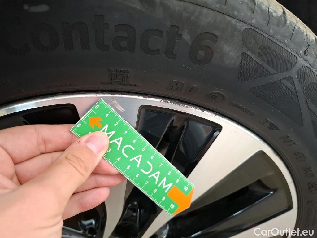  Mercedes  A-Klasse MERCEDES-BENZ Classe A Compact / 2018 / 5P / Berline A 180 d Business Line 8G-DCT #30