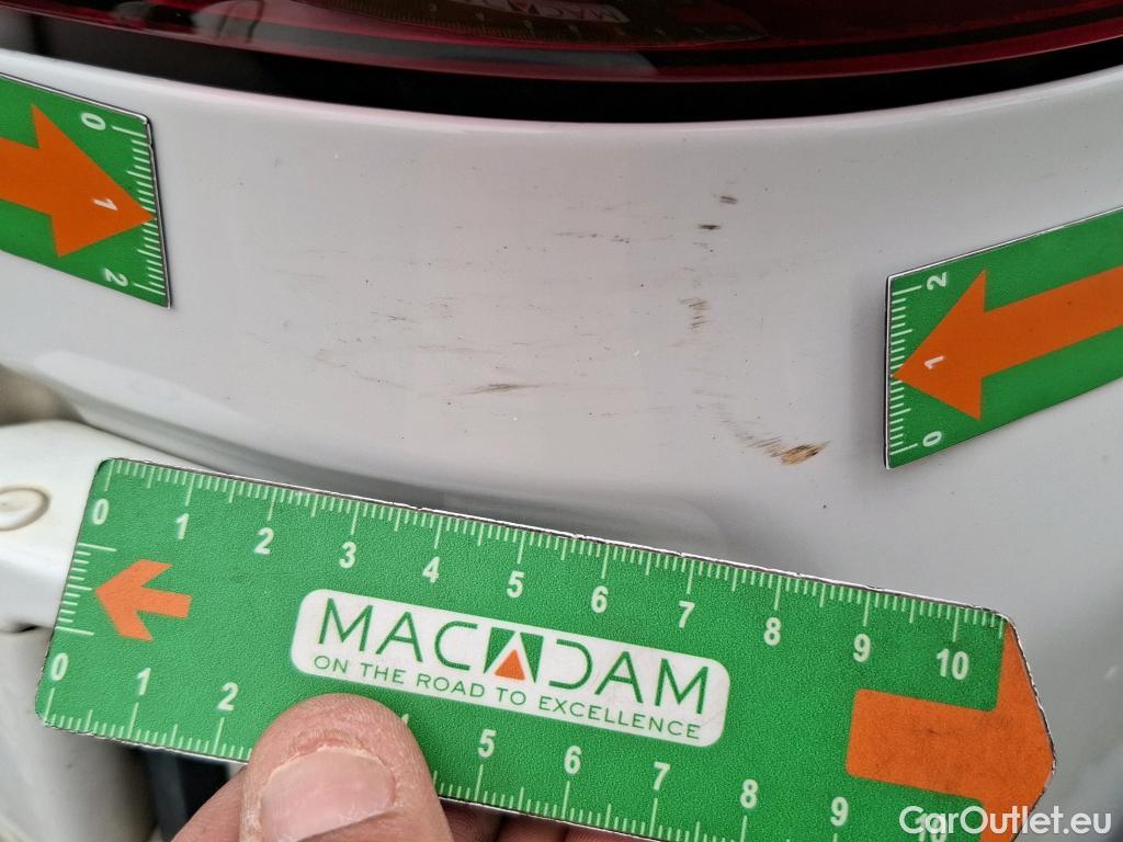  Volkswagen  Transporter VOLKSWAGEN  / 2019 / 4P / Fourgon tôlé 2.0 TDi 150 4MO L1H1 Business Line #39