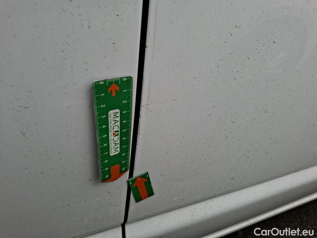  Volkswagen  Transporter VOLKSWAGEN  / 2019 / 4P / Fourgon tôlé 2.0 TDi 150 4MO L1H1 Business Line #16