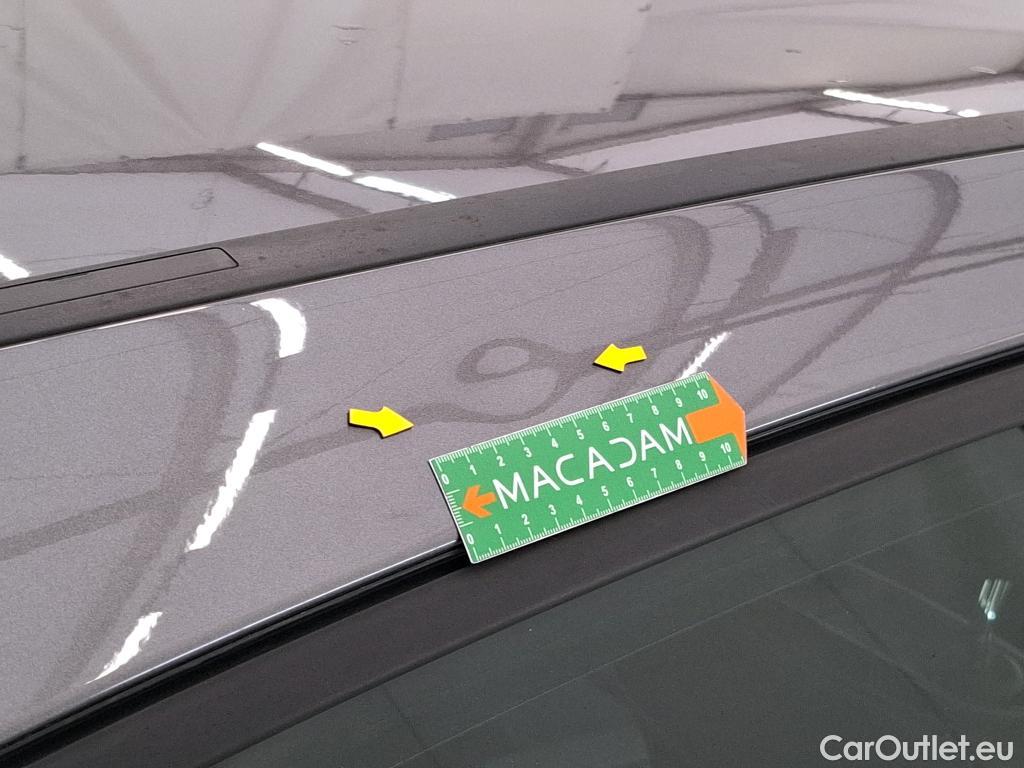  Mercedes  A-Klasse MERCEDES-BENZ Classe A Compact / 2018 / 5P / Berline A 180 d Business Line 8G-DCT #12