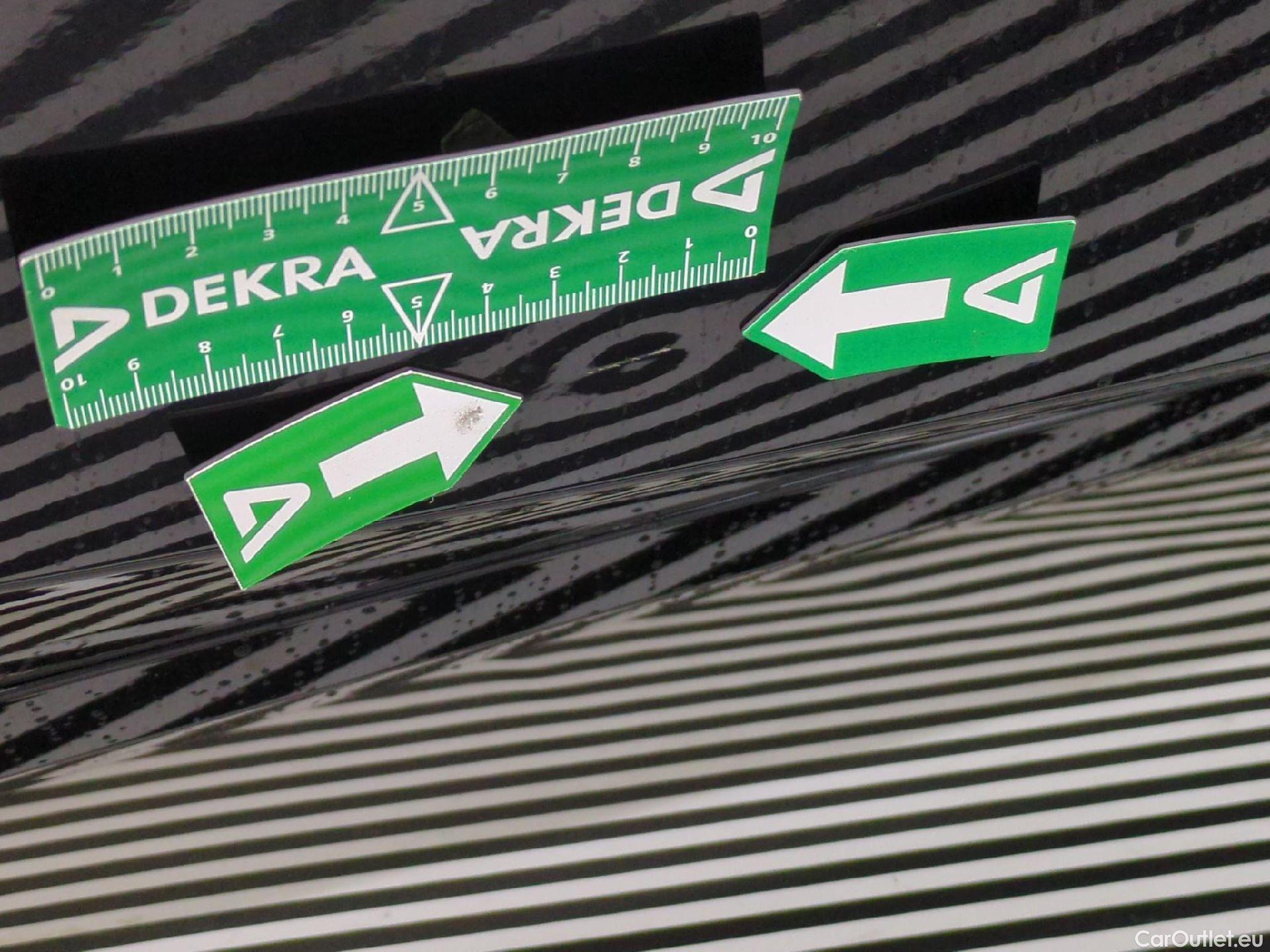  Bmw  Serie 1 1 Berline 116 d Business Design 1.5 115CV BVA7 E6d #12