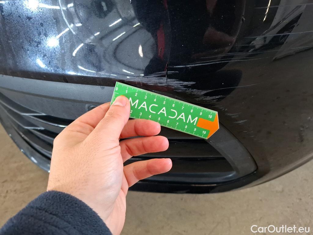  Volkswagen  Golf  VOLKSWAGEN / 2020 / 5P / Berline 2.0 TDI SCR 115 DSG7 Life Busi 1st #15