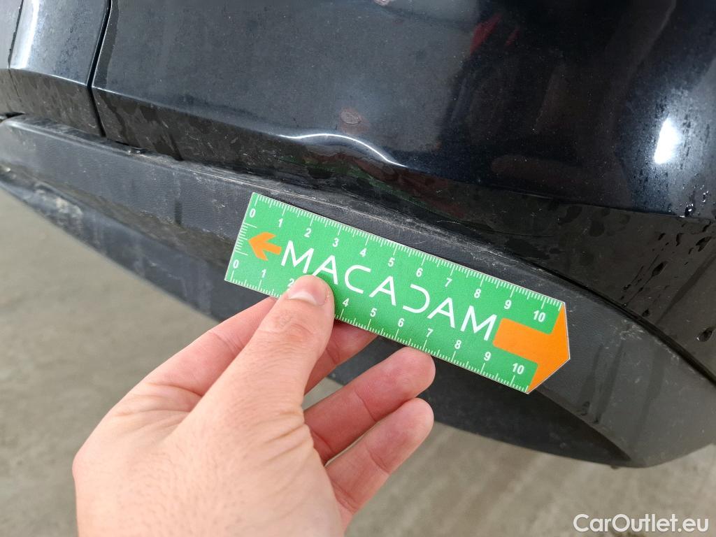  Volkswagen  Golf  VOLKSWAGEN / 2020 / 5P / Berline 2.0 TDI SCR 115 DSG7 Life Busi 1st #10