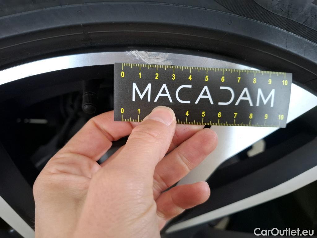  Volvo  XC 40 XC40 R Design 2WD 1.5 T3 165CV BVA8 E6dT #53