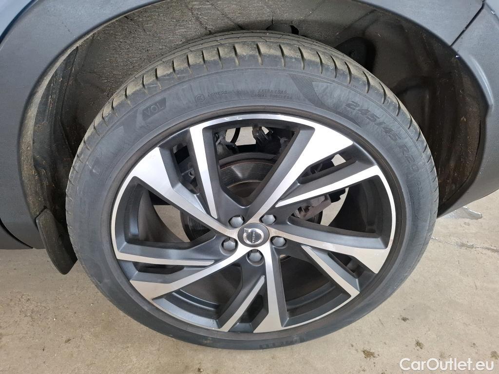  Volvo  XC 40 XC40 R Design 2WD 1.5 T3 165CV BVA8 E6dT #52