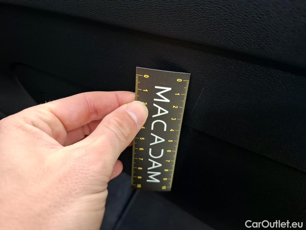  Volvo  XC 40 XC40 R Design 2WD 1.5 T3 165CV BVA8 E6dT #34