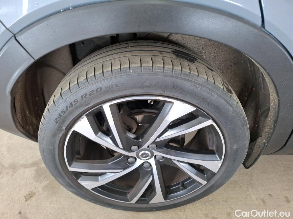  Volvo  XC 40 XC40 R Design 2WD 1.5 T3 165CV BVA8 E6dT #1