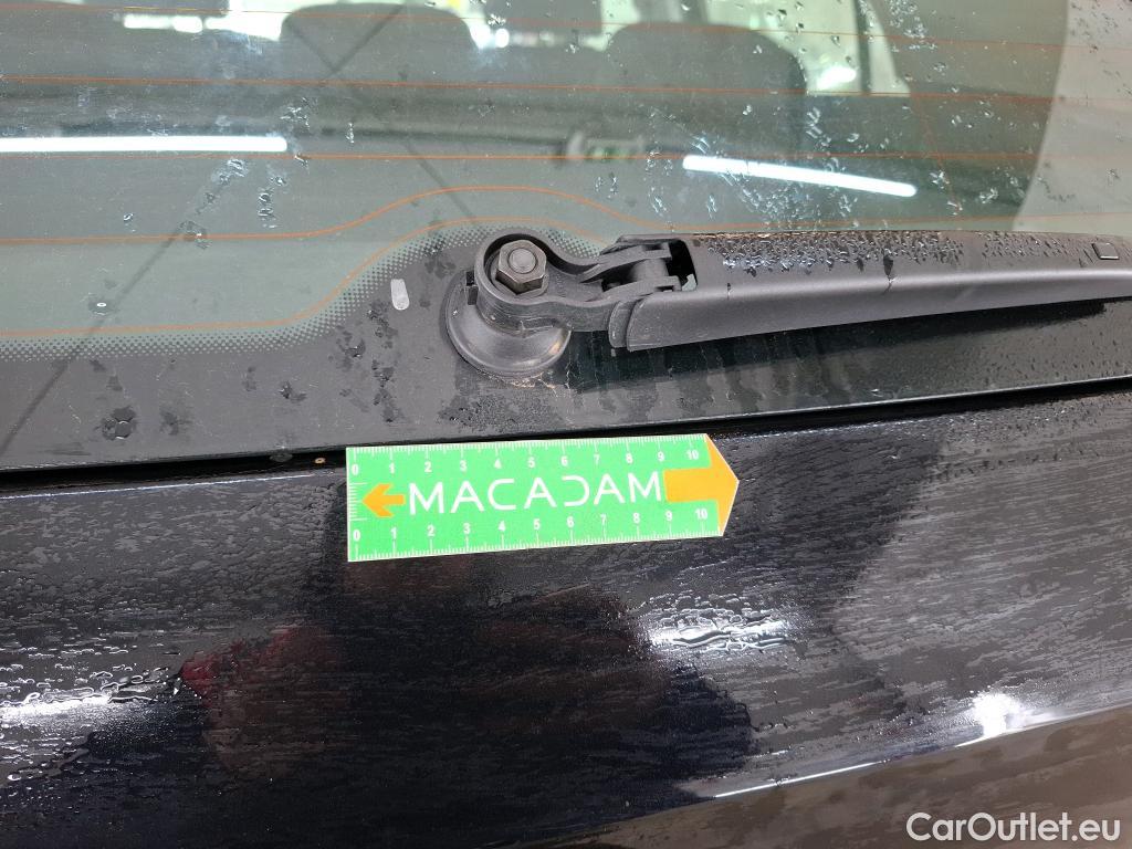  Volkswagen  Golf  VOLKSWAGEN / 2020 / 5P / Berline 2.0 TDI SCR 115 DSG7 Life Busi 1st #32