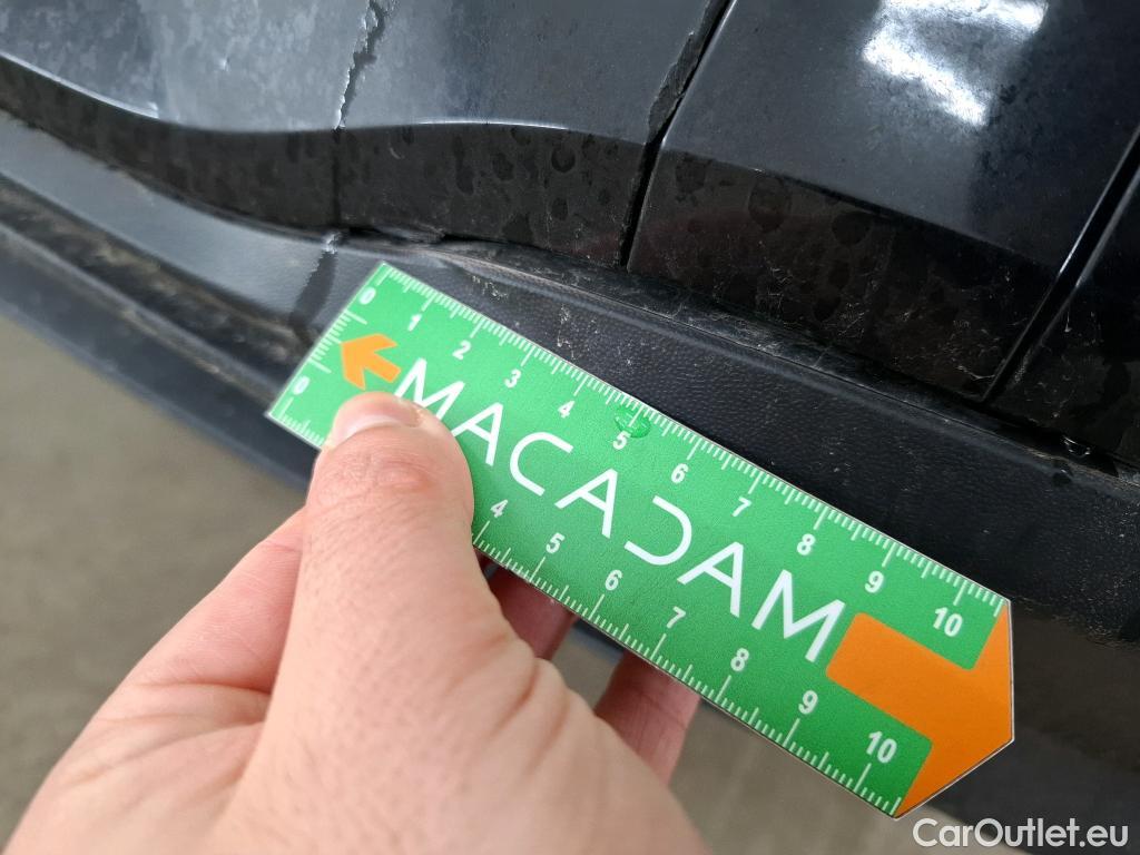  Volkswagen  Golf  VOLKSWAGEN / 2020 / 5P / Berline 2.0 TDI SCR 115 DSG7 Life Busi 1st #20