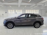 Alfa Romeo   STELVIO ALFA ROMEO / 2017 / 5P / SUV 2.2 TURBO DIESEL 190CV AT8 Q4 BUSINESS #8