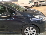  Peugeot  208 PEUGEOT  / 2015 / 5P / BERLINA ACTIVE BLUEHDI 75CV #40