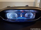  Peugeot  3008 PEUGEOT  / 2016 / 5P / SUV BLUEHDI 130 SeS BUSINESS #4