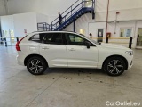  Volvo  XC60 VOLVO  / 2017 / 5P / SUV D4 GEARTR. R-DESIGN #7