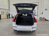 Volvo  XC60 VOLVO  / 2017 / 5P / SUV D4 GEARTR. R-DESIGN #5