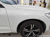  Volvo  XC60 VOLVO  / 2017 / 5P / SUV D4 GEARTR. R-DESIGN #37