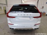  Volvo  XC60 VOLVO  / 2017 / 5P / SUV D4 GEARTR. R-DESIGN #52