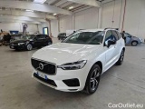  Volvo  XC60 VOLVO  / 2017 / 5P / SUV D4 GEARTR. R-DESIGN #92