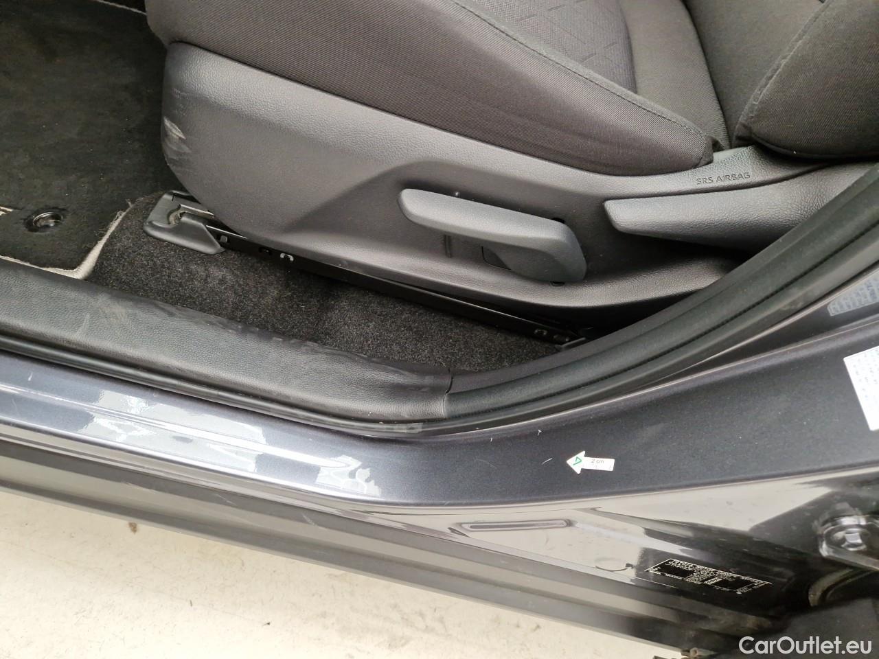  Toyota  RAV4 2.0 VVT-iE Dynamic CVT AWD #23