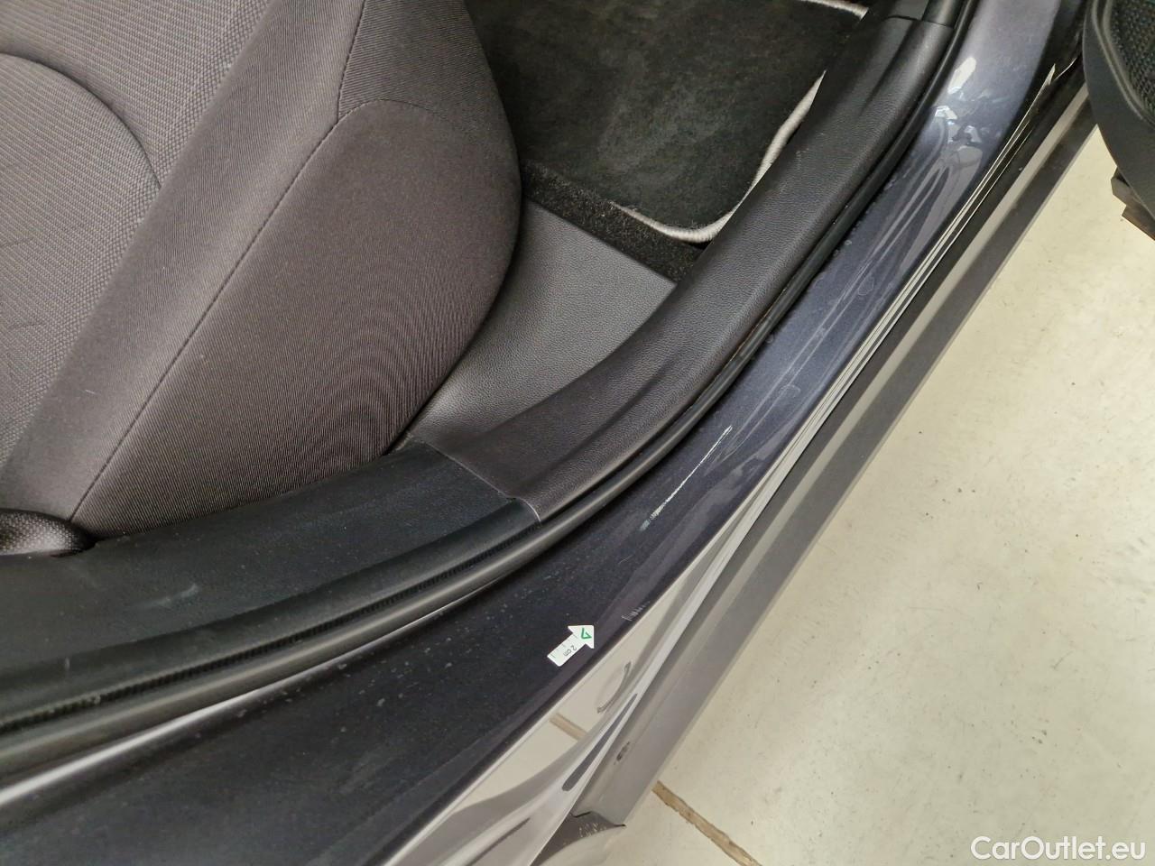  Toyota  RAV4 2.0 VVT-iE Dynamic CVT AWD #30