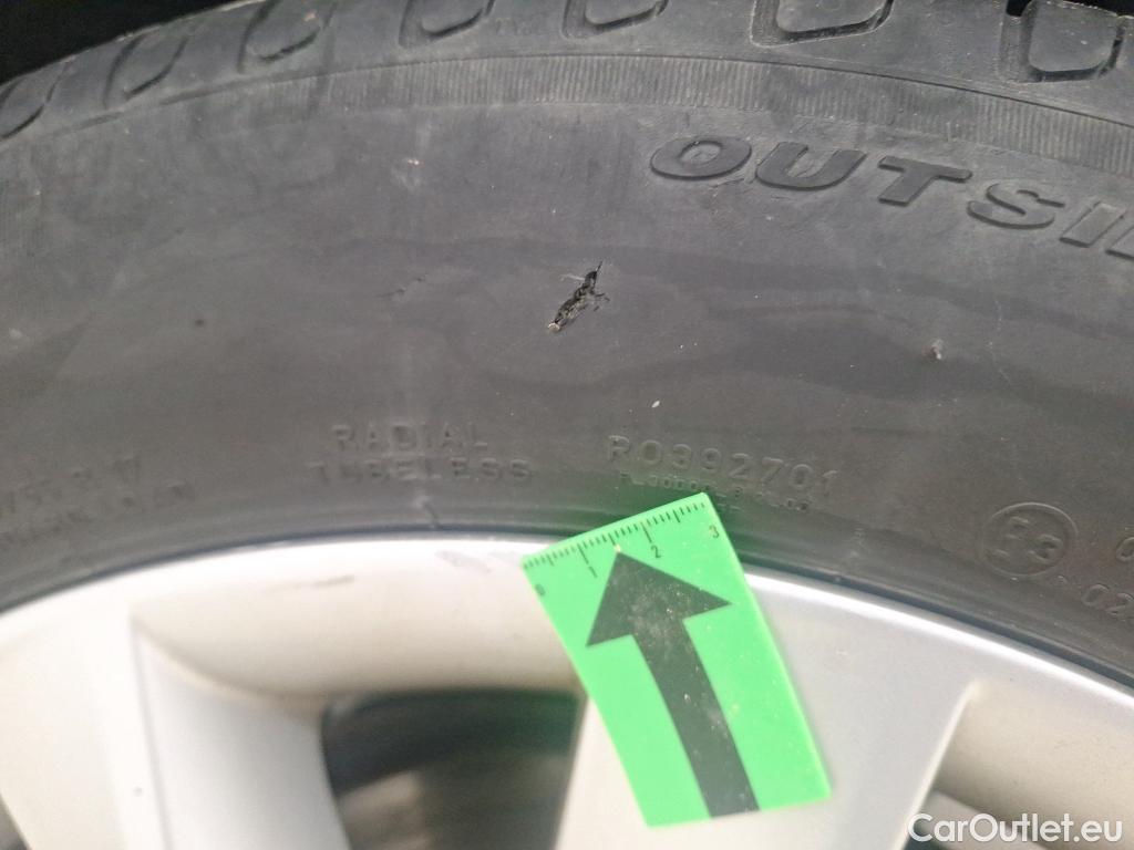  Skoda  Superb 2.0 TDI 150CP Ambition Combi DSG #8