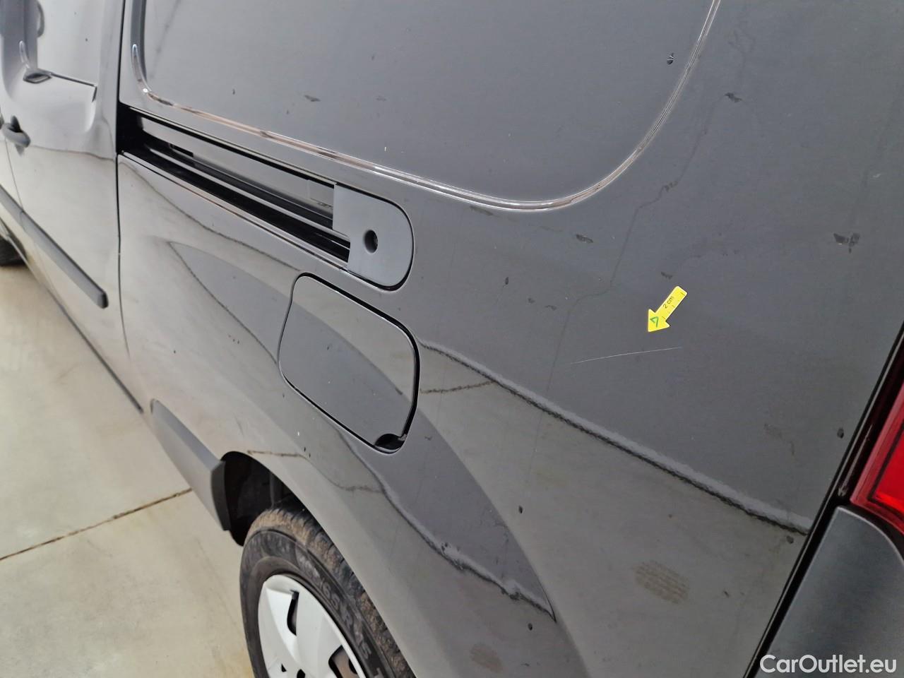  Renault  Kangoo 1.5 Blue dCi 95HP Maxi Confort #40