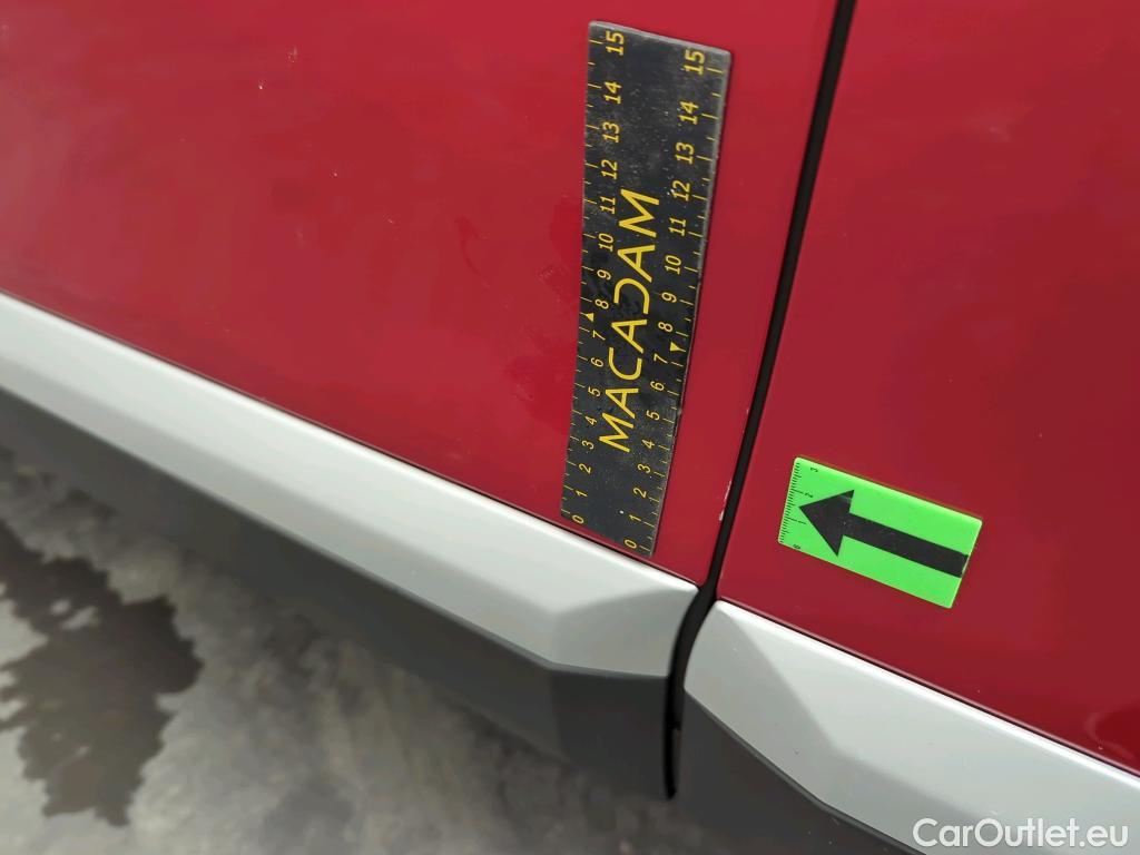  Peugeot  2008 1.2 PureTech 130CP GT STT #24