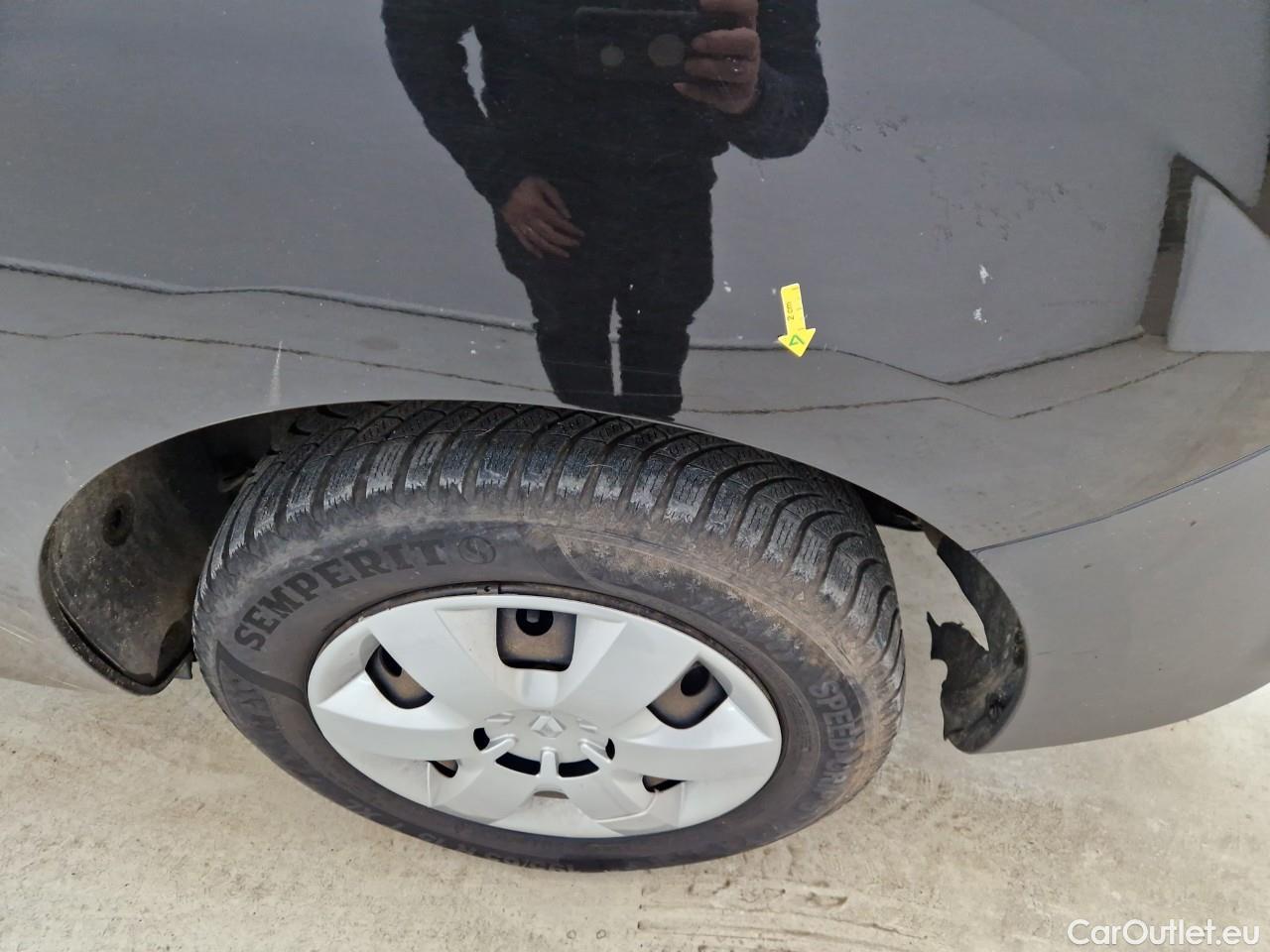  Renault  Kangoo 1.5 Blue dCi 95HP Maxi Confort #18