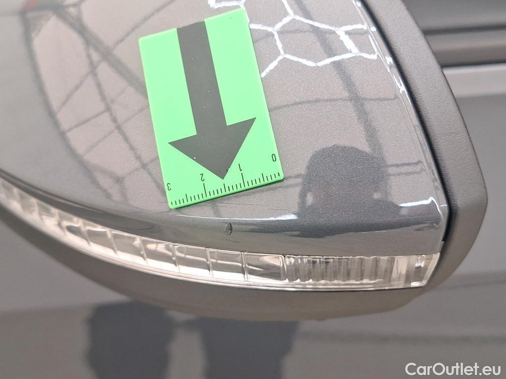  Volkswagen  Golf  1.5 eTSI ACT DSG mild hybrid Life #26