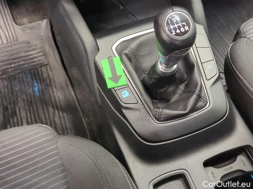  Ford  Focus 1.0 EcoBoost mHEV 125CP Titanium #13