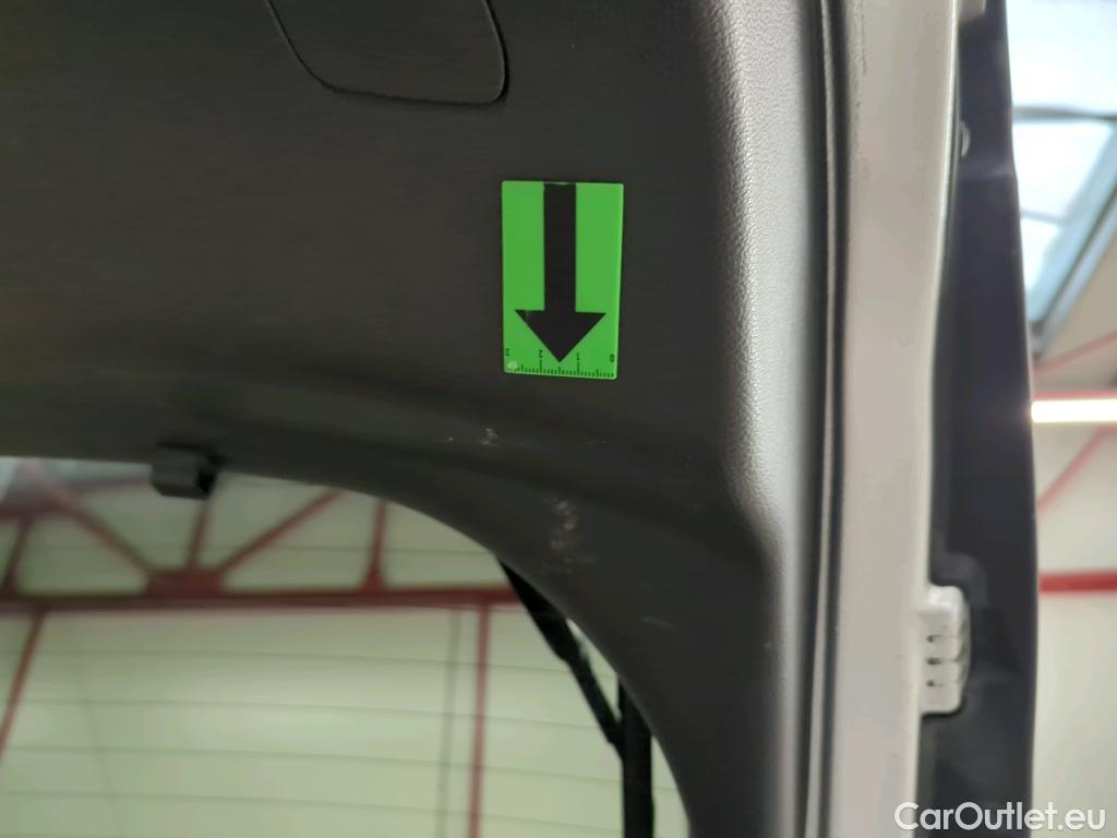  Ford  Mondeo 2.0 DSL 150CP Trend A8 #36