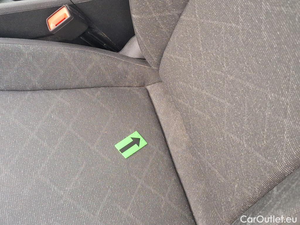  Volkswagen  Golf  1.5 eTSI ACT DSG mild hybrid Life #22