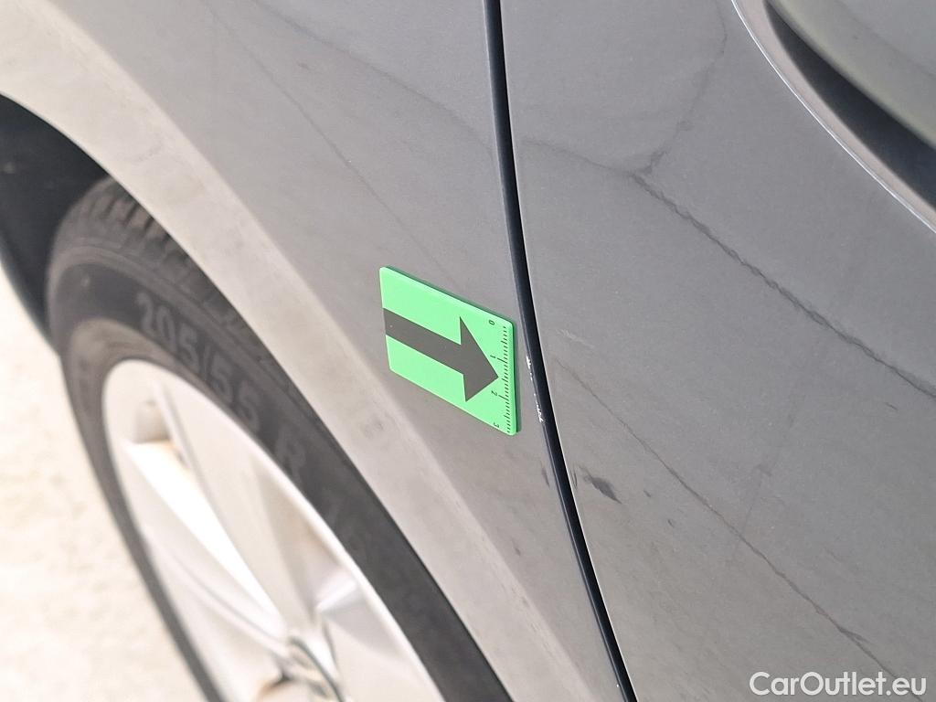  Volkswagen  Golf  1.5 eTSI ACT DSG mild hybrid Life #28