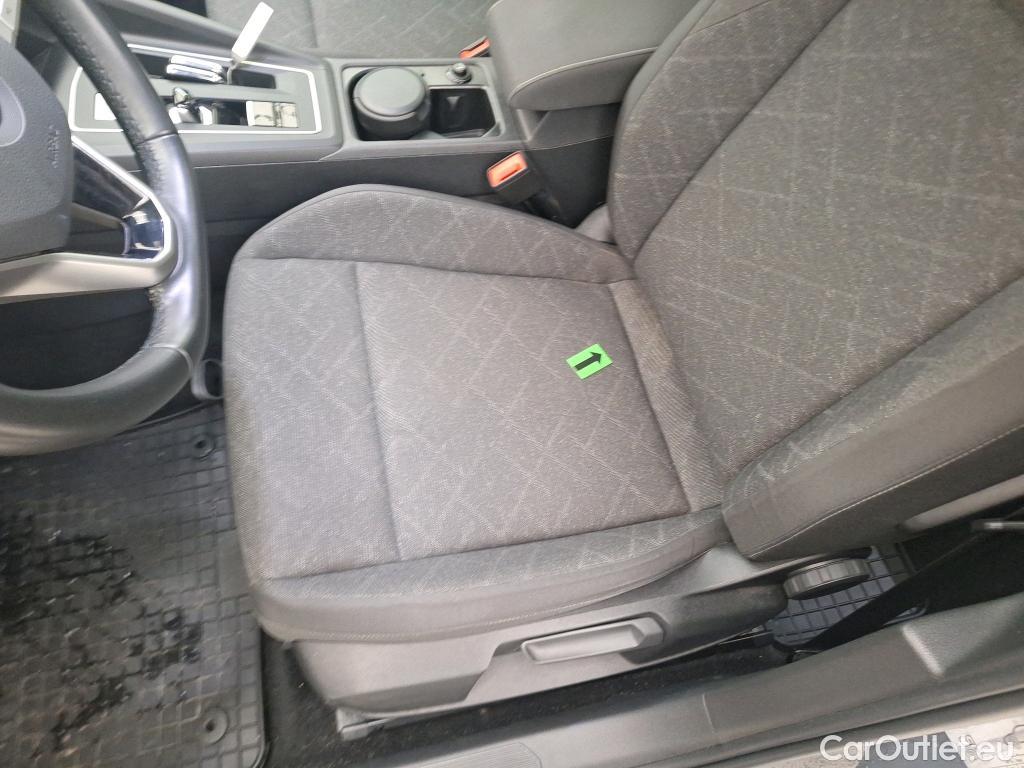  Volkswagen  Golf  1.5 eTSI ACT DSG mild hybrid Life #21