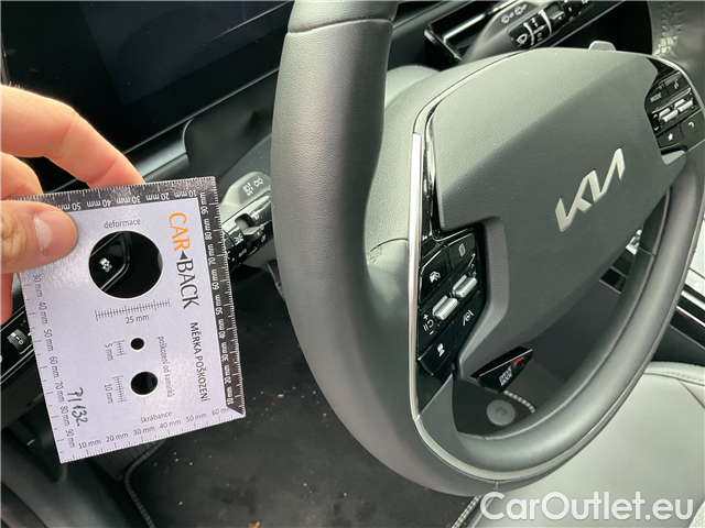  KIA  Niro e- 64,8kWh Style AT 5d #25