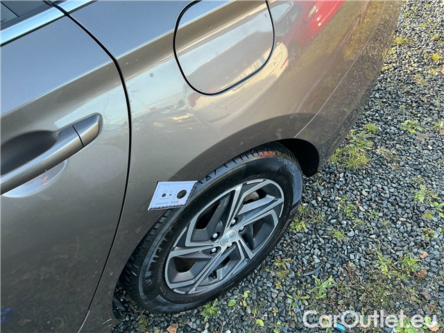  Hyundai  i30  kom.1.0TGDI 120 Smart #21