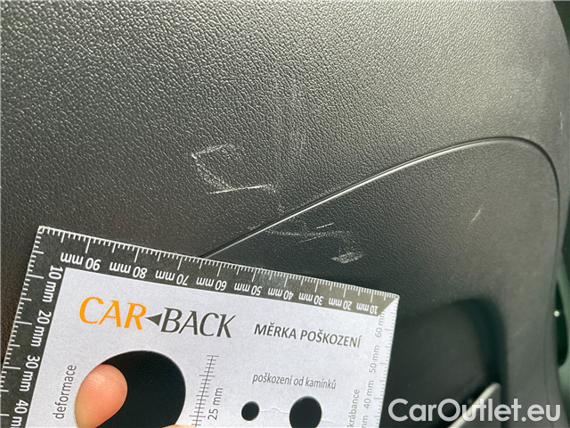  KIA  Niro e- 64,8kWh Style AT 5d #14