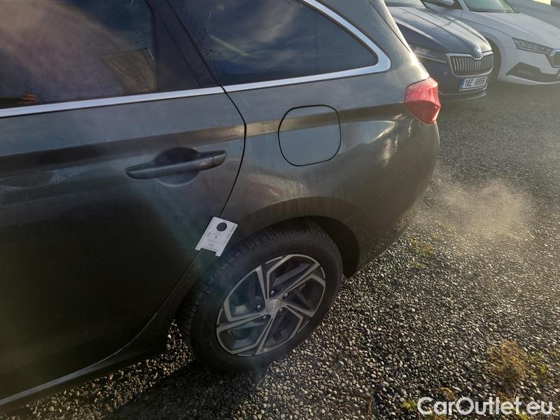  Hyundai  i30   cw (PD)(2017->)  kom.1.0TGDI Family Smart #6