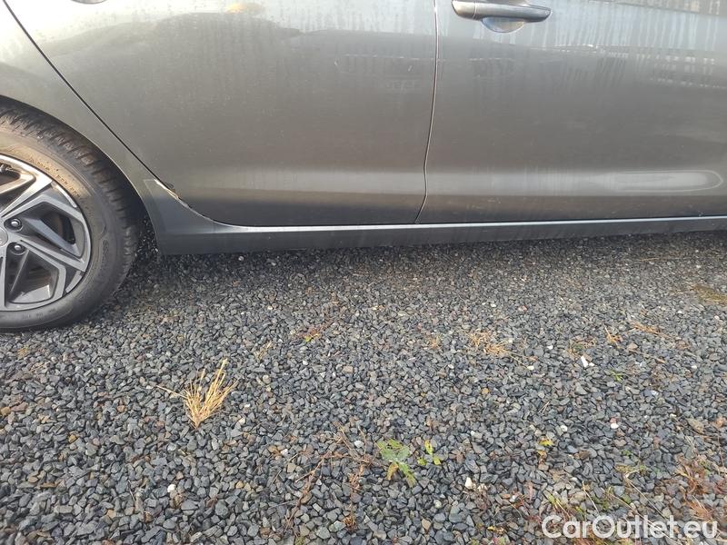  Hyundai  i30   cw (PD)(2017->)  kom.1.0TGDI Family Smart #8