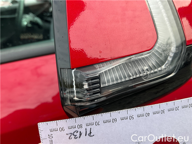  KIA  Niro e- 64,8kWh Style AT 5d #9