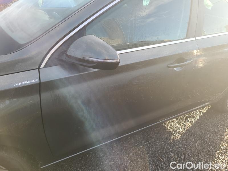  Hyundai  i30   cw (PD)(2017->)  kom.1.0TGDI Family Smart #5