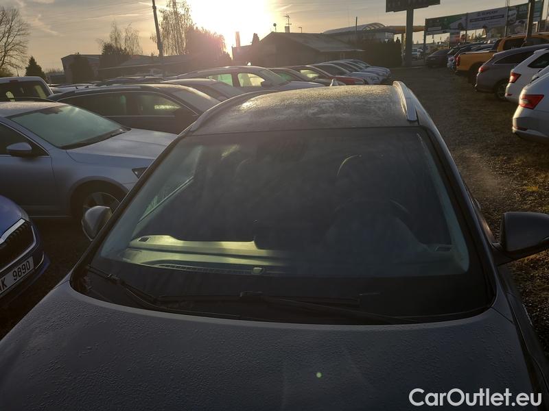  Hyundai  i30   cw (PD)(2017->)  kom.1.0TGDI Family Smart #1