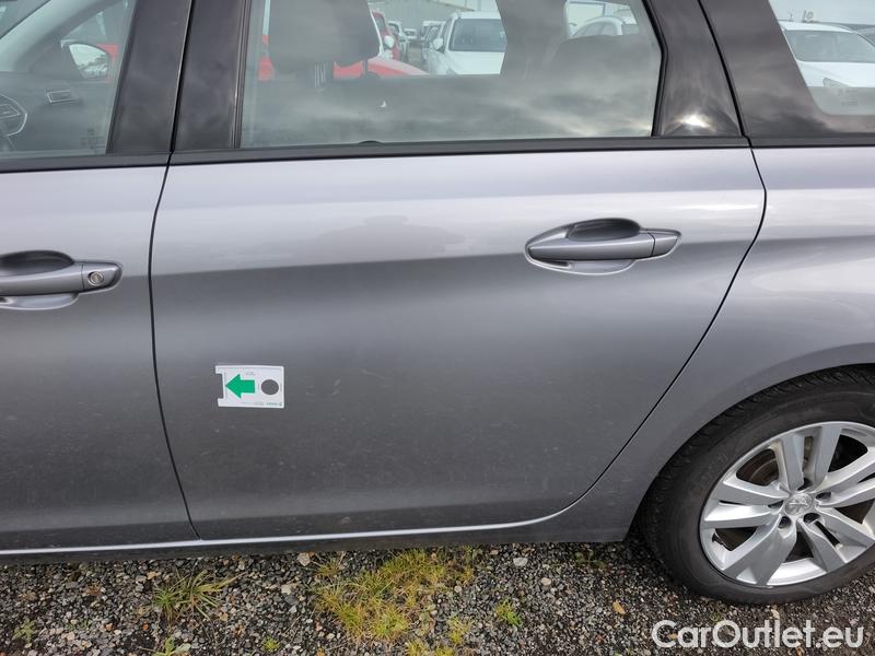  Peugeot  308 -SW  (P5) (2021)  SW 1.5BHDi 130 ACTIVE P 5d #25