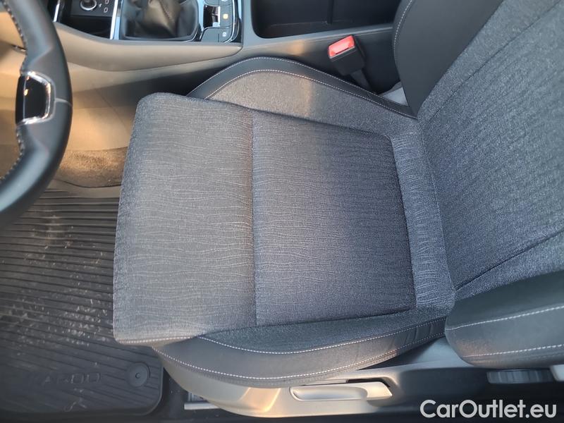  Skoda  Karoq  (NU)(2017->)  2.0 TDI 85 Style #4