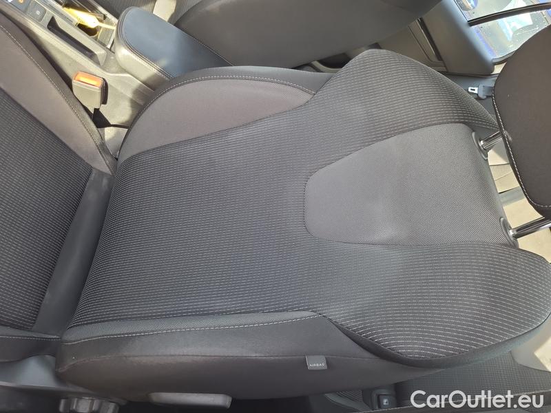  Skoda  Octavia  Combi (NX3)(2020) Oct.Combi 1.5TSI 110 Ambition #7