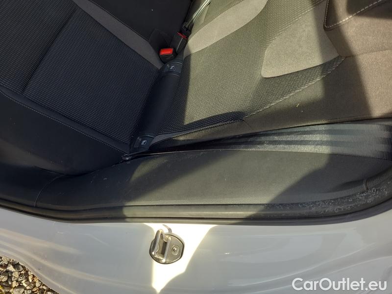  Skoda  Octavia  Combi (NX3)(2020) Oct.Combi 1.5TSI 110 Ambition #10