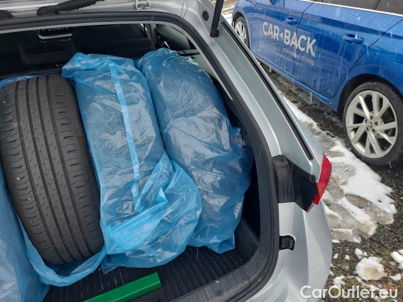  Skoda  Octavia  Combi (NX3)(2020) Oct.Combi 2.0TDI 85 Ambition #17