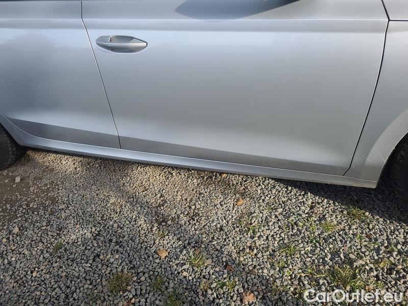  Skoda  Octavia  Combi (NX3)(2020) Oct.Combi 2.0TDI 85 Ambition #6