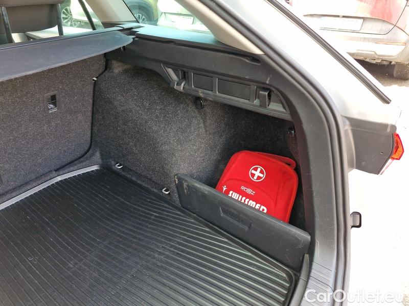  Skoda  Octavia  Combi (NX3)(2020) Oct.Combi 1.5TSI 110 Style #17