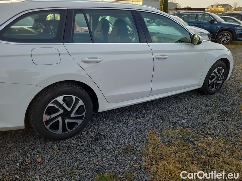  Skoda  Octavia  Combi (NX3)(2020) Oct.Combi 2.0TDI 110 Style #3